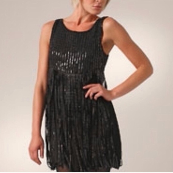 ALICE + OLIVIA Silk Bubble Hem Sequin Dress - Picture 2 of 8